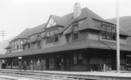 The CPR Rail Station in Nelson in early 1900s.